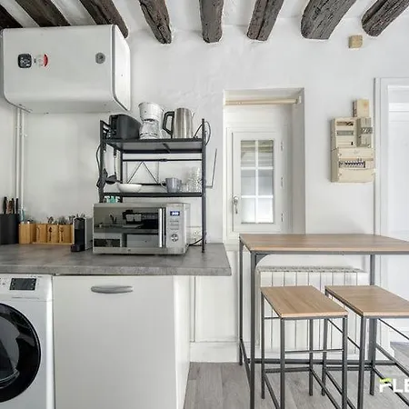 Cozy Close To Luxembourg Gardens 7 Apartment